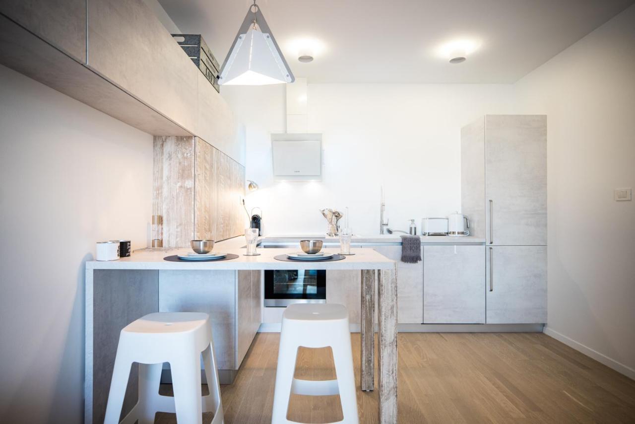Island View Luxury Apartment