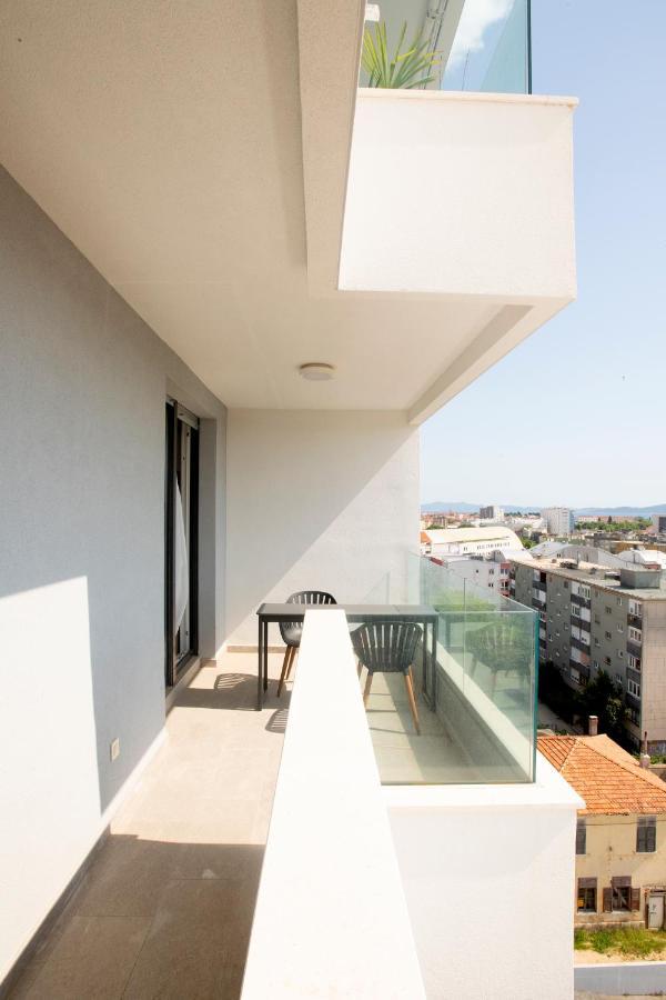 Apartment Island View Luxury